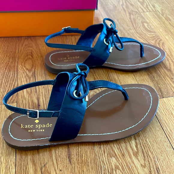Kate Spade Navy Blue Carolina Sandals with box, size 7.5, excellent like new - Picture 3 of 7